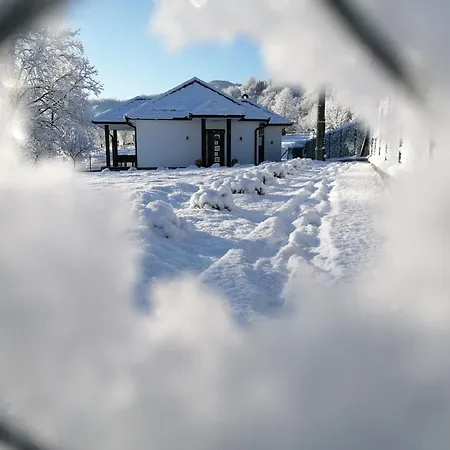 Mali Raj Apartamento *