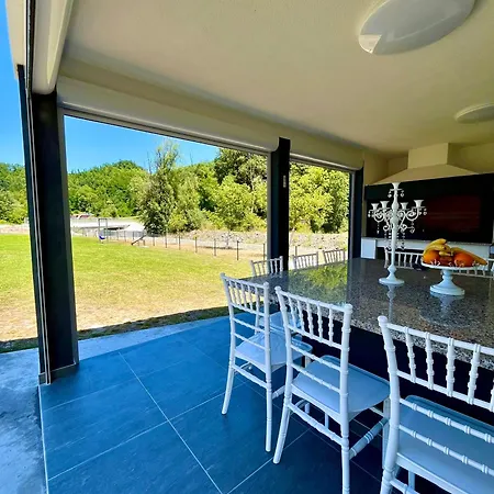 Mali Raj Daire Bogutovac