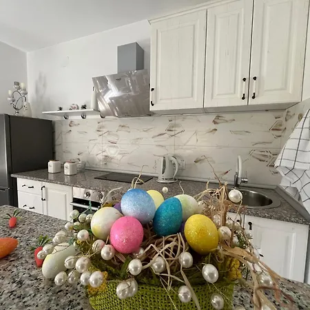 Mali Raj * Bogutovac